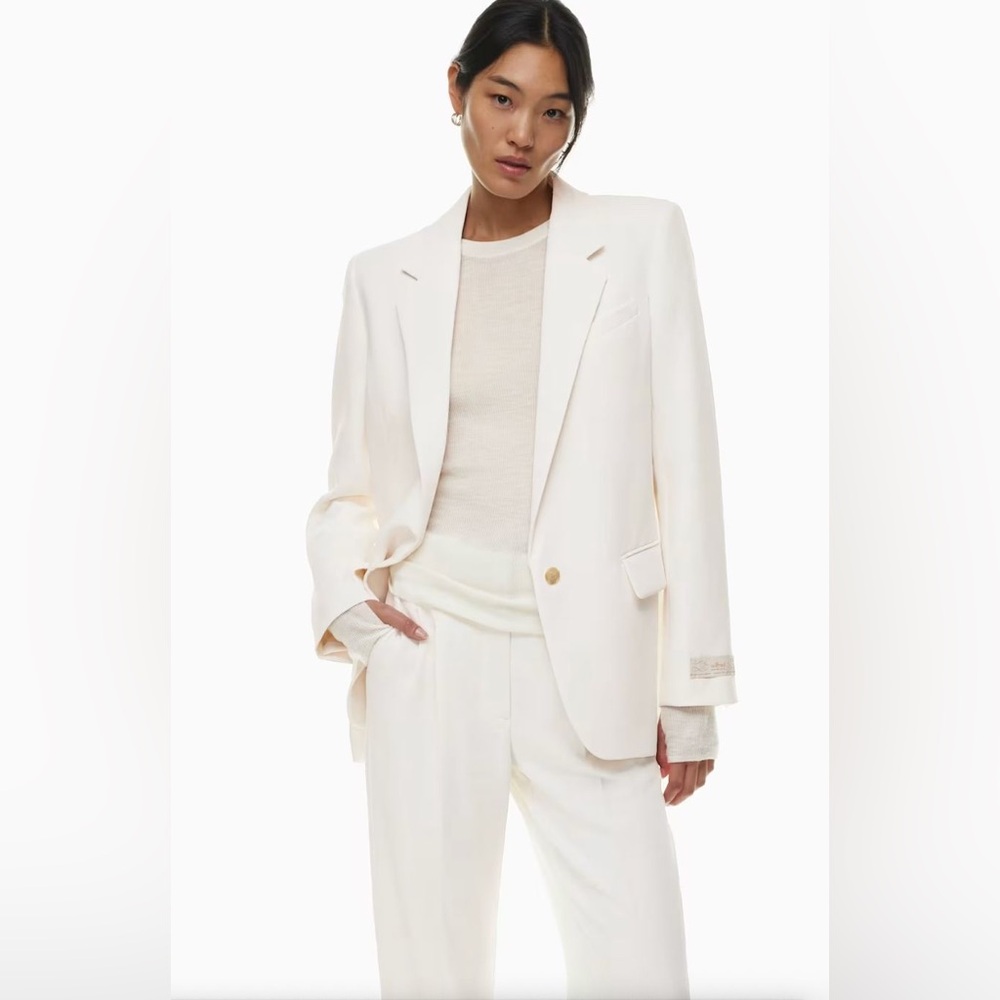 Aritzia Wilfred Generation Blazer - size M